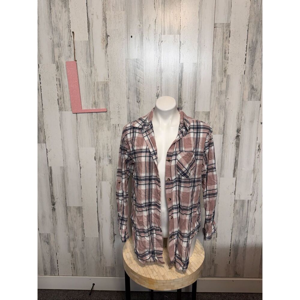 Love Notes Plaid Flannel Button Up Shirt Womens Size Large L Mauve Pink Roll Tab